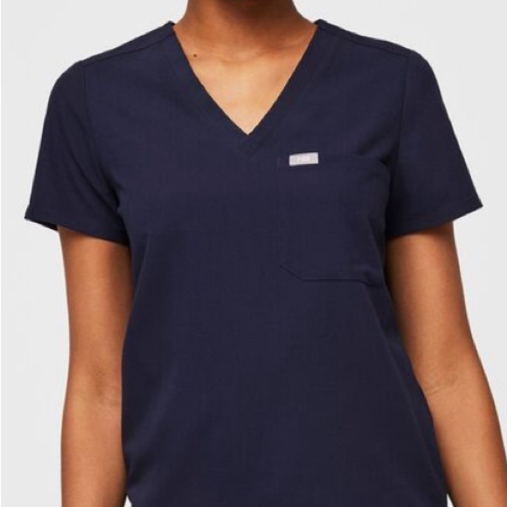 Scrub top